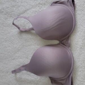 Hanes Women's Dusty Lavender Underwire Adjustable Tee Shirt Bra Size L 38 C - D